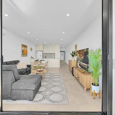 Modern 1-Bedroom Apt With Sweeping Water Views Batemans Bay Exterior photo