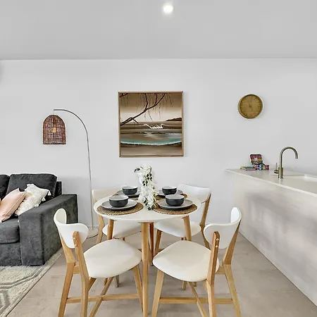 Modern 1-Bedroom Apt With Sweeping Water Views Batemans Bay Exterior photo